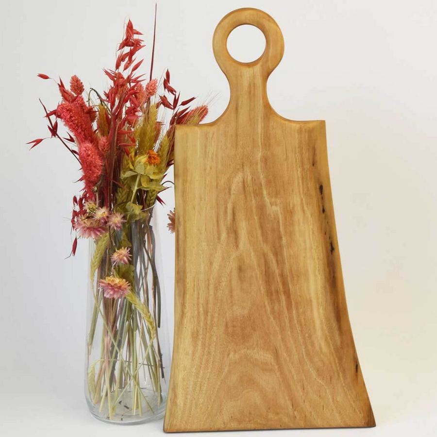 Planche à découper artisanale en noyer
